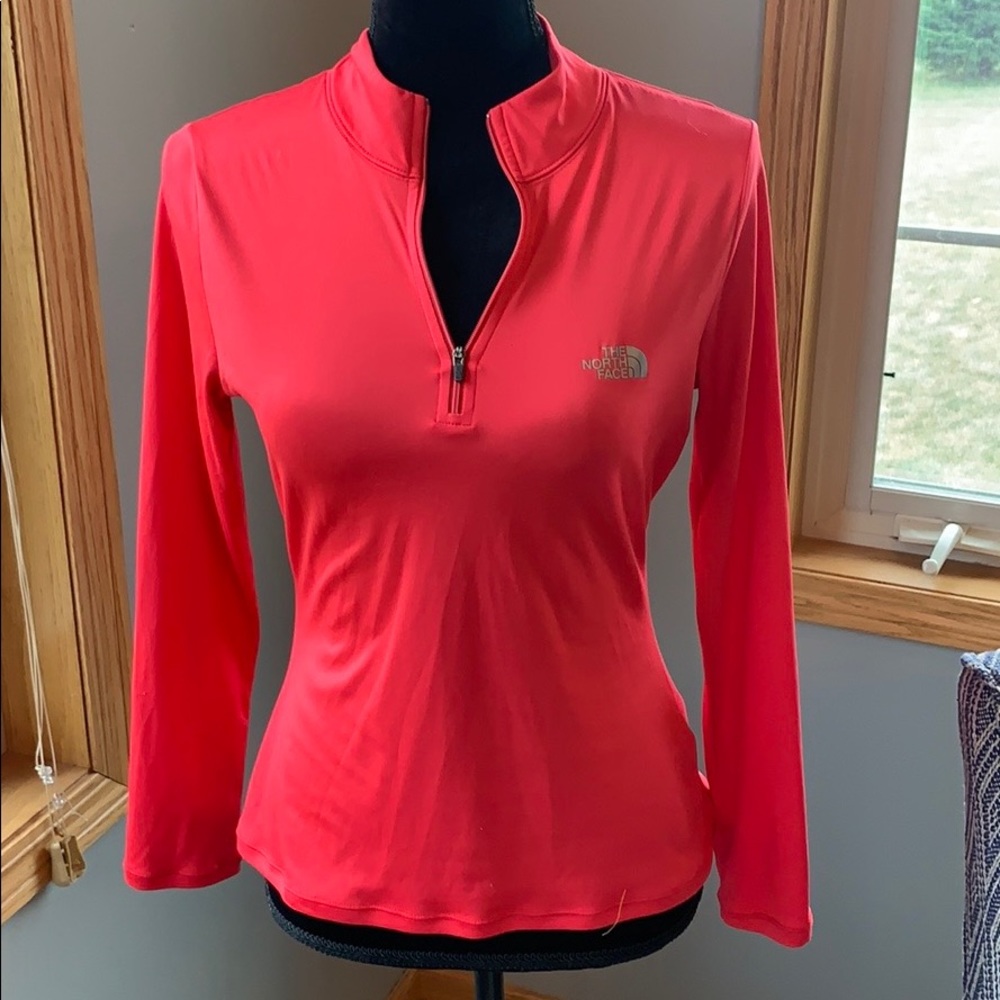 TNF coral 1/4 zip pullover